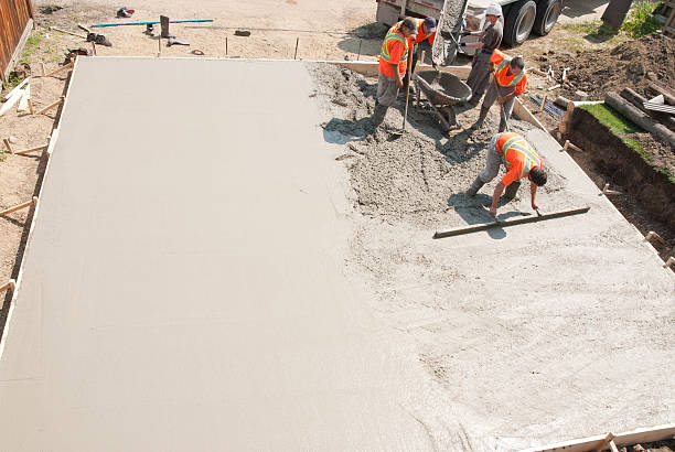 Best Concrete Sidewalk Installation in Dover, OH
